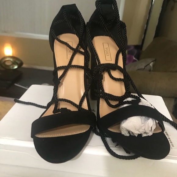 Black Open Toe Lace Up Chunky Heel - Picture 7 of 8